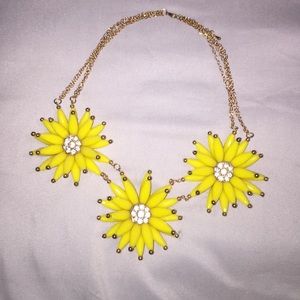 Statement necklace