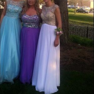 ☀️ White Prom Dress ☀️