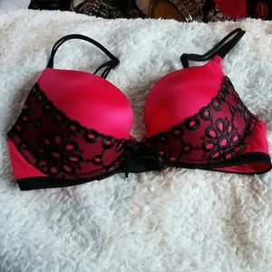 Victoria's Secret very sexy push up