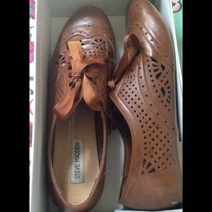 Steve Madden Flats