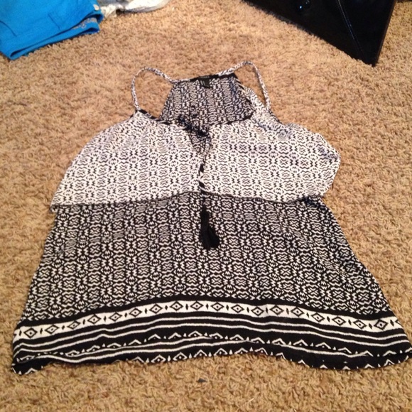 Tank - Picture 1 of 1