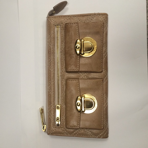 Marc Jacobs Quilted wallet