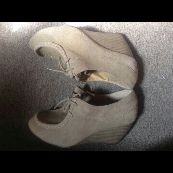 Wedges - Picture 3 of 4