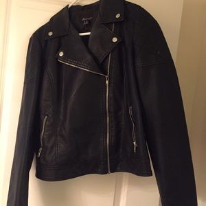 F21 Black Leather Jacket Size: M