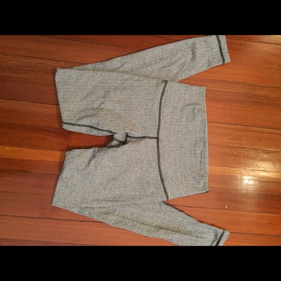 Lululemon Wunder Under pant