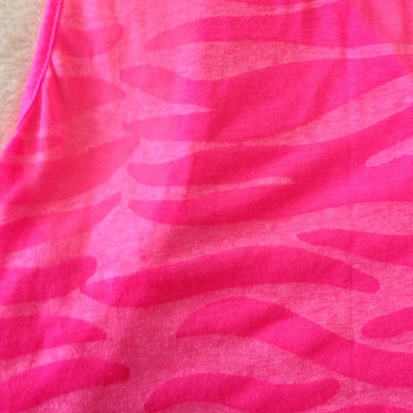 Tank top - Picture 2 of 3