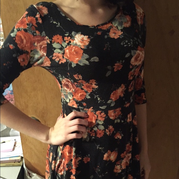 Floral Dress 🌸💗