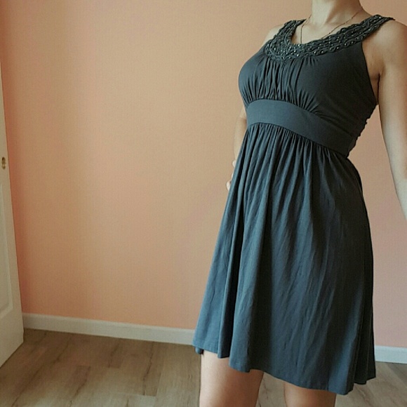 Grey dress