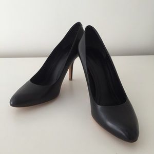 Céline Heel Pump