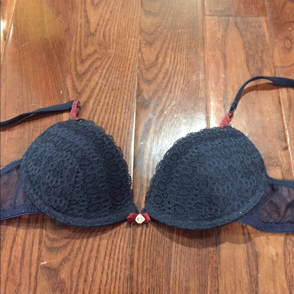 Women's secret bra from Spain