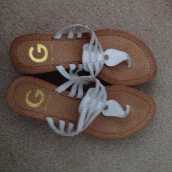 Guess wedges