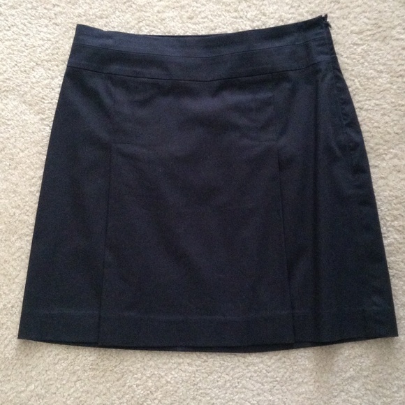 Banana Republic Skirt w/ Kick Pleat