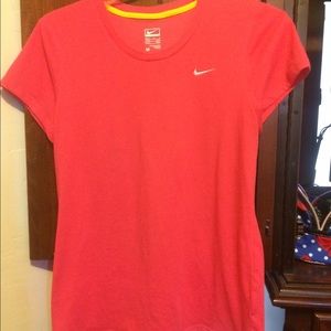 Nike t-shirt
