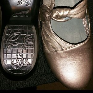 Metallic shoes