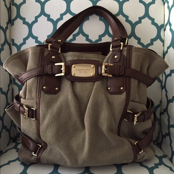Michael Kors Gansevoort Brown Tote