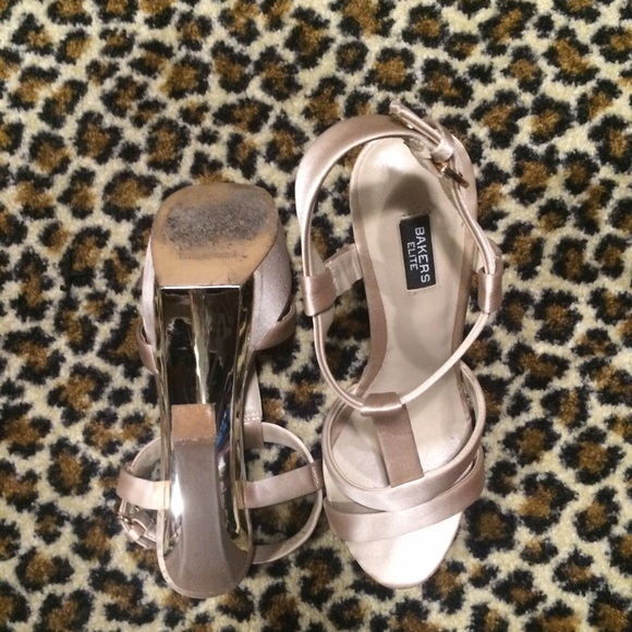 Baker Platform shoes - Picture 3 of 3