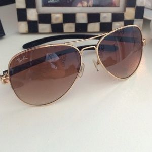 Ray Ban aviator sun glasses