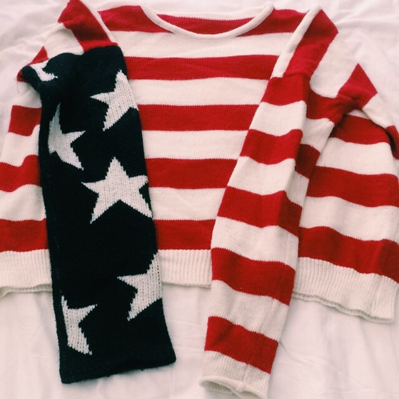 Brandy Melville Patriotic Sweater