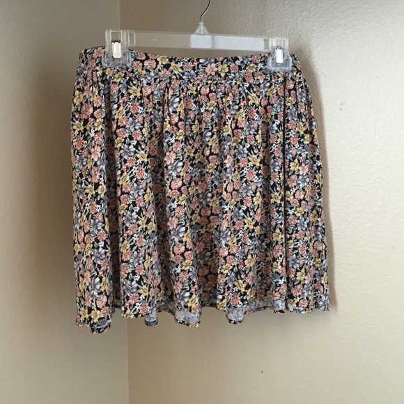 soprano floral print skirt
