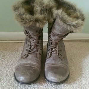 Steve Madden faux fur troopa boots Steve Madden faux fur troopa boots