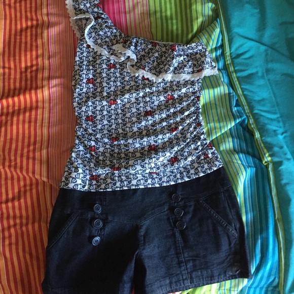 one sleeve romper