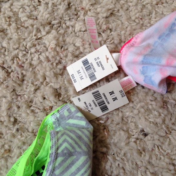 🚫SOLD🚫 - Picture 2 of 2