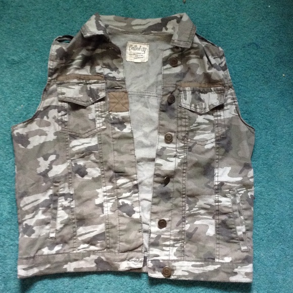 Camo Vest