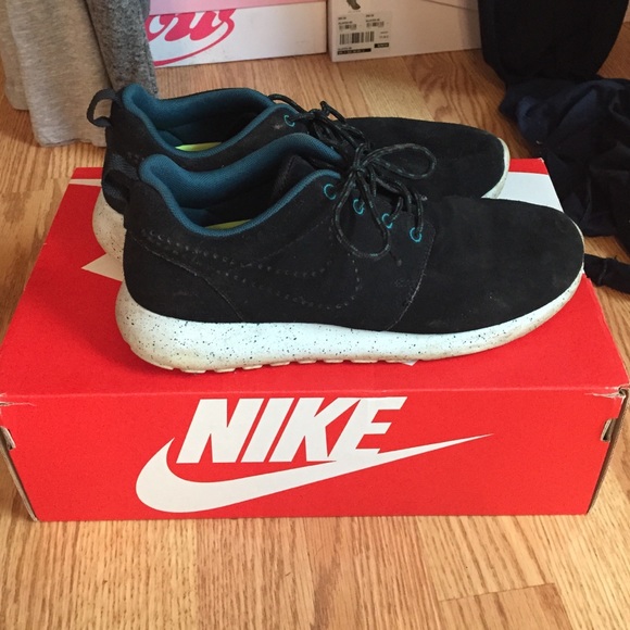 Nike Roshe runs