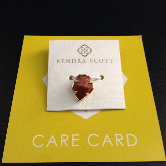Kendra Scott Stone!