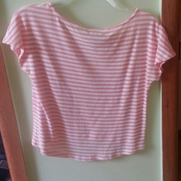 CHARLOTTE RUSSE CROP TOP✨ - Picture 3 of 3