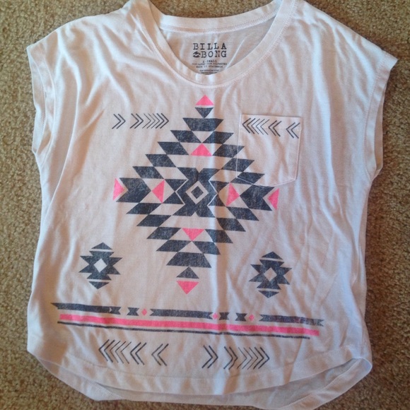 Aztec tshirt - Picture 1 of 2