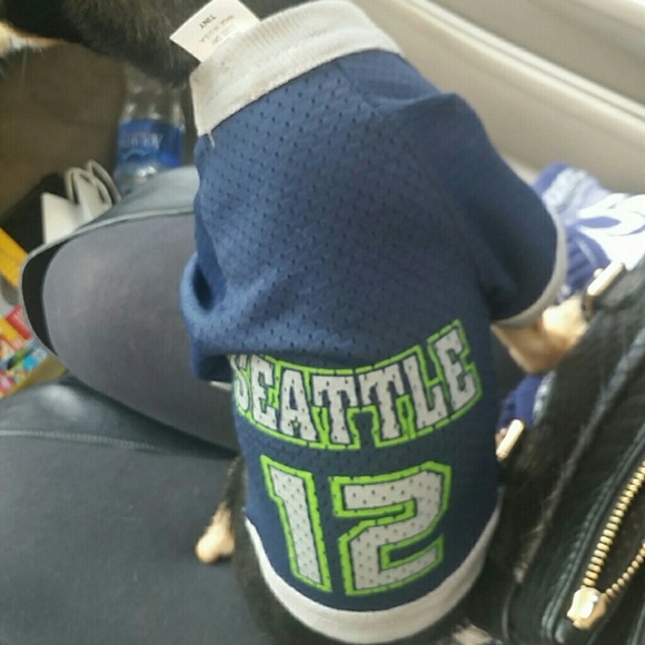Seahawks dog jersey