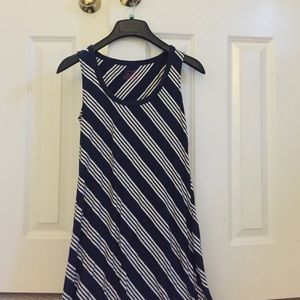 Vineyard Vines navy and white sundress