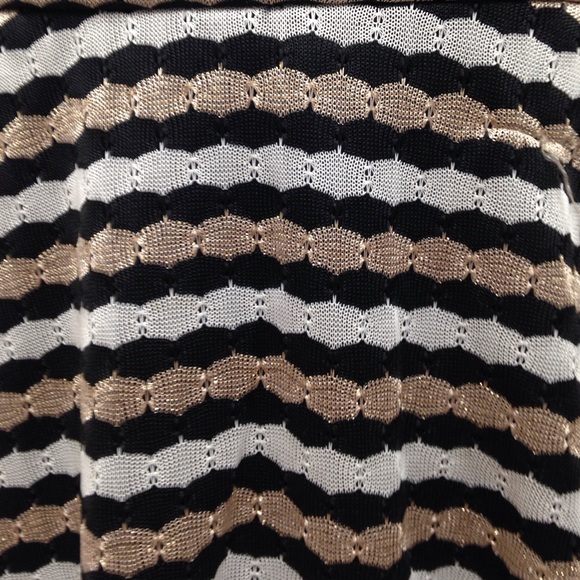 Gold Striped Dress - Picture 3 of 4