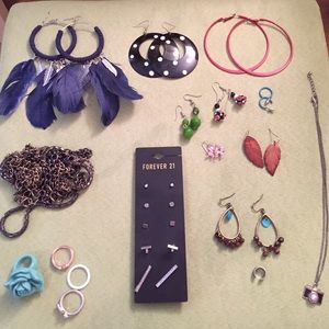 *FREE WITH OTHER PURCHASE* MIXED JEWELRY LOT