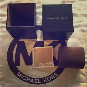 Michael Kors Watch Box with bag