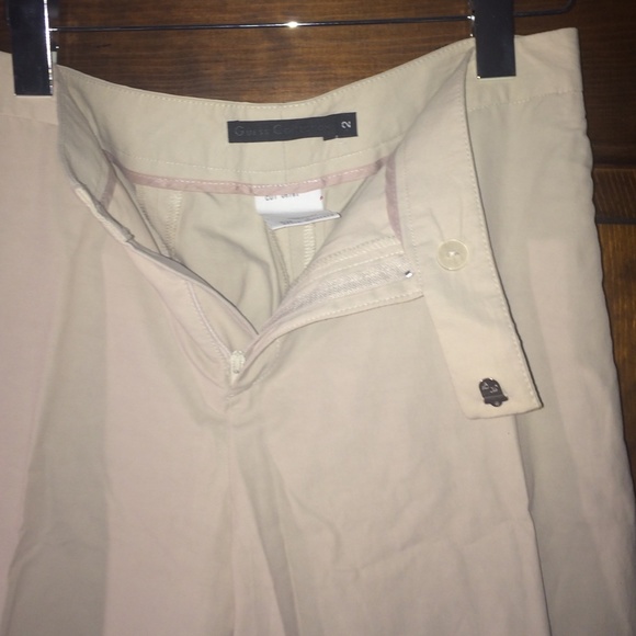 Guess Khaki Light-feel Pants - Picture 3 of 4