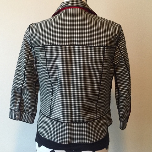 Reversible jacket - Picture 2 of 4