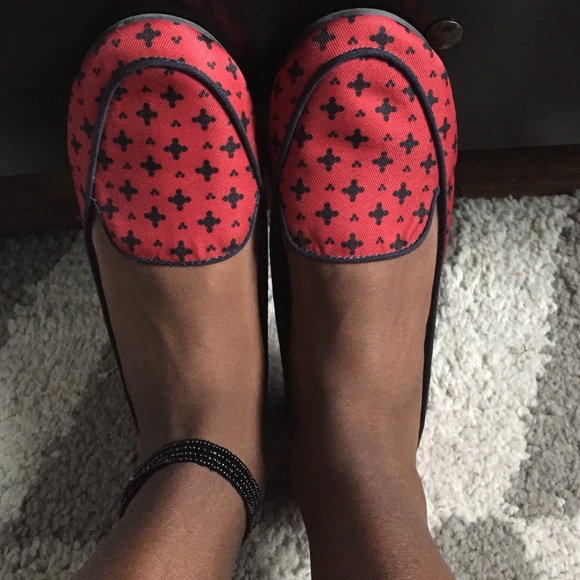 Gap flats size 7