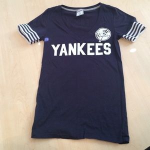 Pink by Victoria's Secret Yankee t-shirt