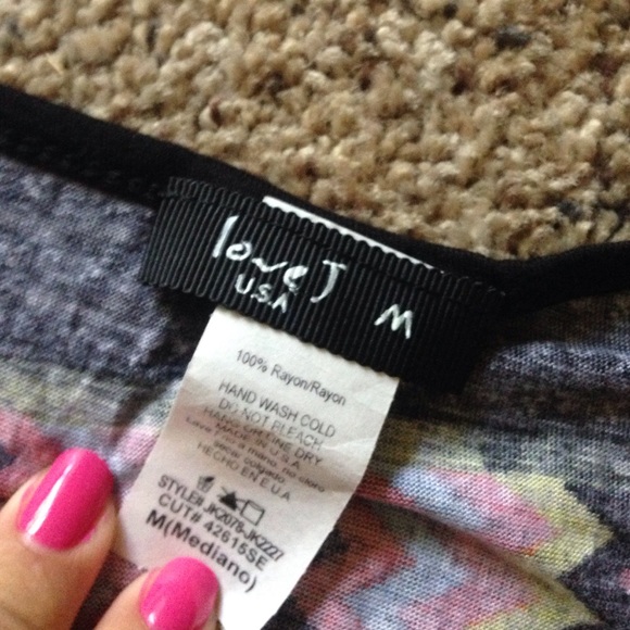 Aztec shirt - Picture 4 of 4