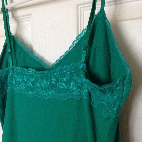 Green Tank - Picture 2 of 2