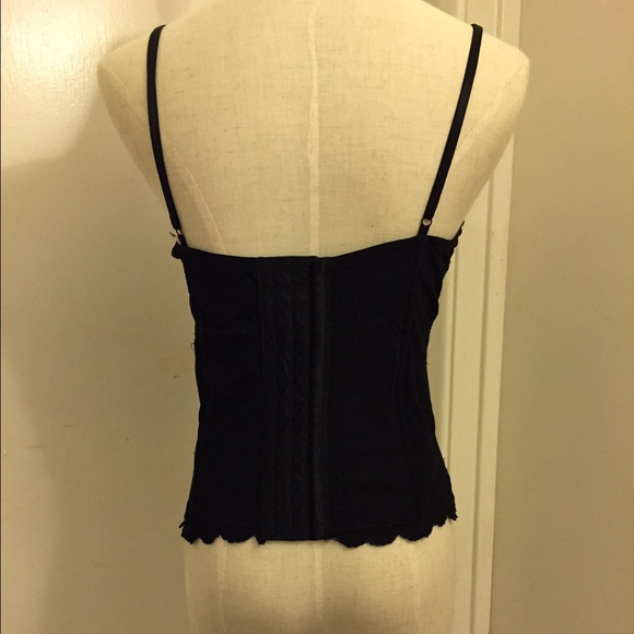 Top - Picture 2 of 4