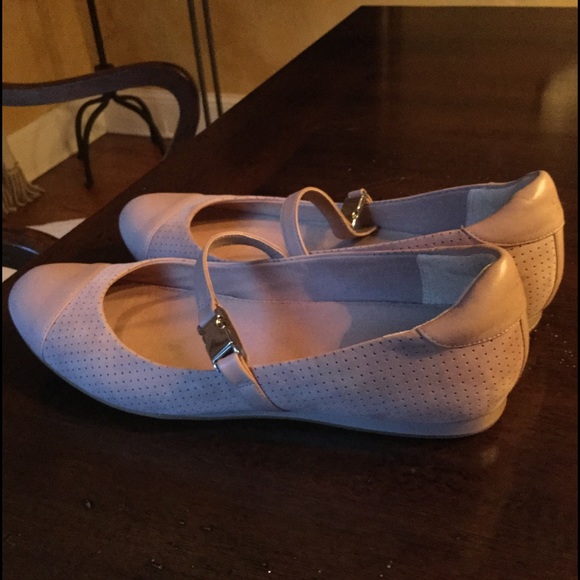 FLASH SALE⚡️🔥⚡️🔥⚡️ Cole Haan Suede Ballet Flats