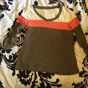 super cute fall colored top