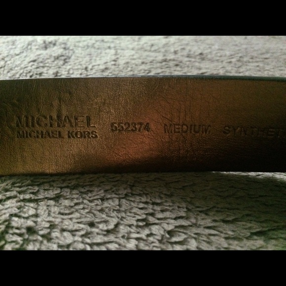 Micheal Kors Belt ( BROWN AND GOLD ) main image 4