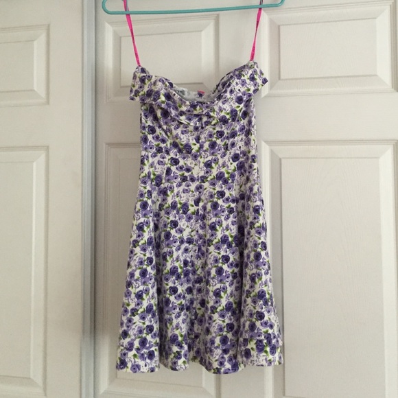 Betsey Johnson dress
