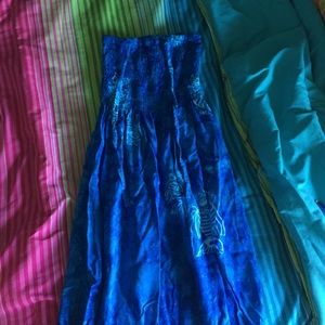 strapless dress