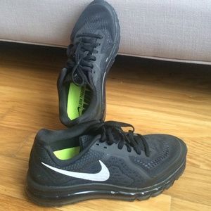 nike neutral ride running shoes