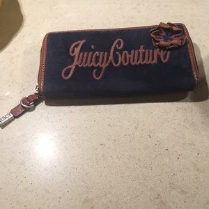 FINAL PRICE 100% authentic Juicy Couture wallet